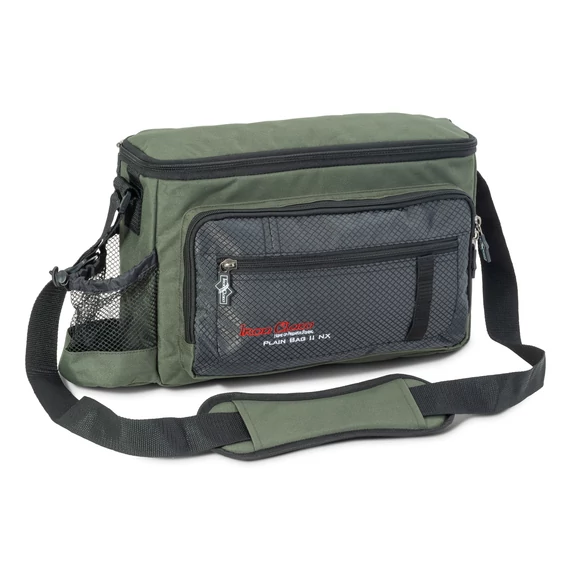 IRON CLAW Plain Bag II NX pergető táska / + 2 doboz/ 38X14X24cm
